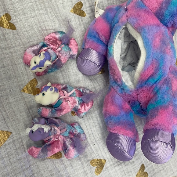 Surprise unicorn - Picture 2 of 2